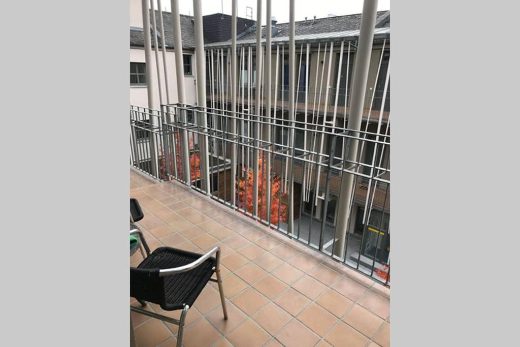 Apartamento Sonnig, Modern, Zentral Mit Parkhaus Nebenan Checkin123 Wiesbaden Exterior foto