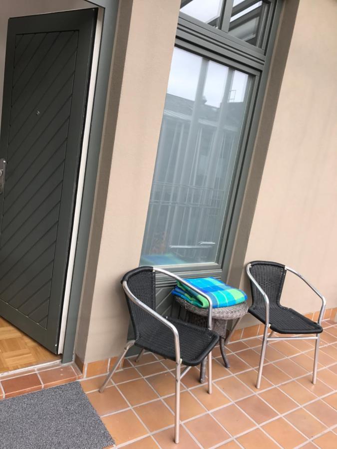 Apartamento Sonnig, Modern, Zentral Mit Parkhaus Nebenan Checkin123 Wiesbaden Exterior foto